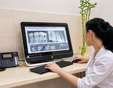 Стоматологічний центр Granate Clinic (Гранат Клінік), ул. Митрополита Шептицкого, 4 - фото 3