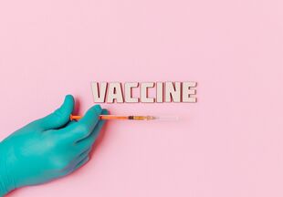 Украина может получить казахстанскую вакцину QazVac. Что о ней известно?