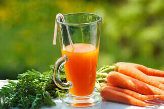 Семь веских причин пить морковный сок