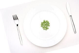 Как понять, что человек недоедает? Диетолог о том, почему есть мало еще хуже, чем много